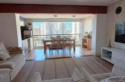 Apartamento maravilhoso com sacada gourmet e com 2 vagas de garagem!!