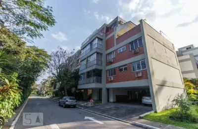 Apartamento 3 quartos pronto para morar jardim europa barra de tijuca.