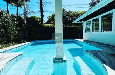 Casa em condomínio fechado com 4 quartos para alugar na Rua Maria Moreira do Espirito Santo, 600, Paúba, São Sebastião
