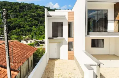 Casa com 2 quartos à venda em Água Verde, Blumenau 