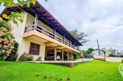 Casa com 5 quartos à venda no Velha, Blumenau 