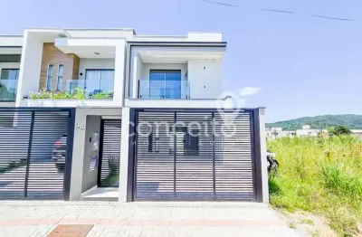 Casa com 3 quartos à venda no Velha Central, Blumenau 