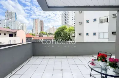 Apartamento com terraço e 2 dormitórios no victor konder!