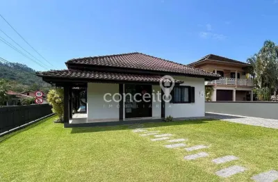 Casa com 3 quartos à venda no Centro, Pomerode 