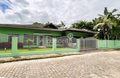 Casa com 3 quartos à venda no Garcia, Blumenau 