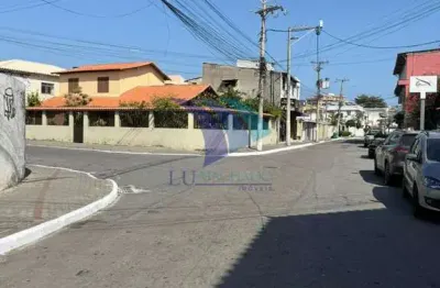 Cod 1749 -excelente casa tríplex no centro de arraial do cabo localização privilegiada