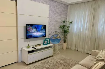 Apartamento na qudra da praia, ponta da praia, 52m², um quarto, um banheiro, vaga de garagem coletiva e suficiente.