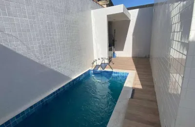 Belíssima casa sobreposta baixa com fino acabamento - aparecida- 150m²- 3 suítes, espaço gourmet com churrasqueira – piscina - duas vagas