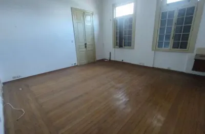 Sala comercial no centro de santos (sp), em edifício histórico por r$ 150.000,00!