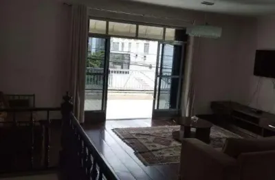Casa com 4 quartos à venda na Rua Oswaldo Cruz, Boqueirão, Santos