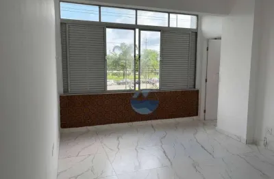 Apartamento com 2 dormitórios à venda, 68 m² por R$ 550.000,00 - José Menino - Santos/SP