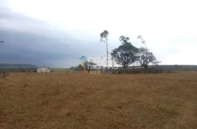 Sítio à venda - 2 dormitórios, 2 vagas -  629200 m²  - Zona Rural - Santo Antônio da Alegria/SP