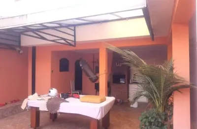 Casa com 3 quartos à venda na Rua Epitácio Pessoa, 1, Vila Tibério, Ribeirão Preto