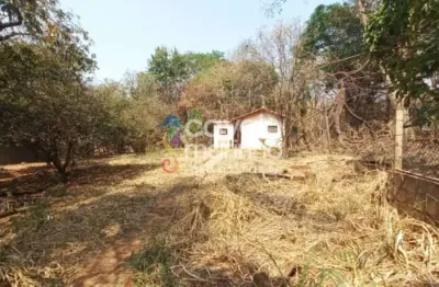 Chácara em condomínio à venda com 1 quarto, 2700 m² - azarias hill - bonfim paulista.