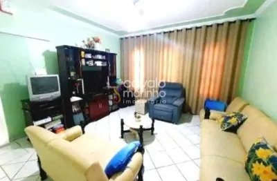 Casa à venda com 3 quartos, 150m² - parque dos lagos.