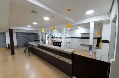 Ponto comercial para alugar com copa e 3 vagas, 303m² - Centro.