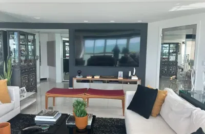 Apartamento 160m², 03 suítes, 03 vagas, na avenida boa viagem