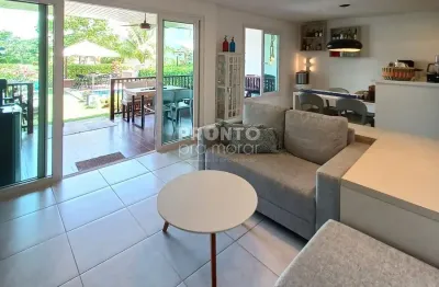 Casa mobiliada, com piscina privada, próxima a igrejinha beira mar de carneiros