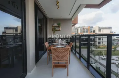 Apartamento 02 quartos em muro alto, 02 vagas subsolo, mobiliado