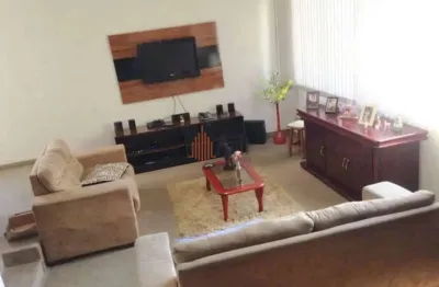 Sobrado residencial 141m² com 3 quartos, 1 suíte à venda na água rasa
