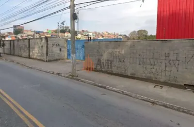 Terreno à venda na Avenida River, 736, Água Chata, Guarulhos