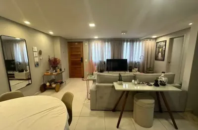 Casa de condomínio 93m² com 3 suítes à venda no anália franco