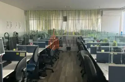 Sala comercial com 9 salas para alugar na Rua Apucarana, 272, Tatuapé, São Paulo