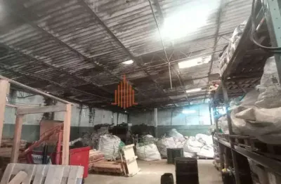 Galpão comercial 1.300m² para locação em são mateus