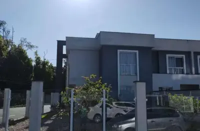 Casa geminada à venda, 2 quartos, 1 suíte, 2 vagas, três rios do sul - jaraguá do sul/sc