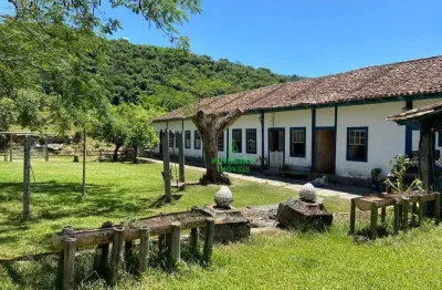 Fazenda Histórica com 128 HA, 10 dormitórios à venda, 1280000 m² por R$ 3.300.000 - Vila Nossa Senhora Aparecida - Sapucaia/RJ