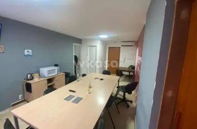 Sala comercial à venda no Jardim Limoeiro, Serra 