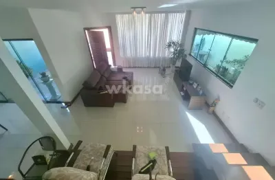Casa com 3 quartos à venda no Colina de Laranjeiras, Serra 