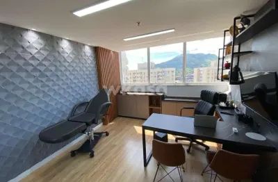 Sala comercial à venda na Avenida Eldes Scherrer Souza, 2162, Colina de Laranjeiras, Serra