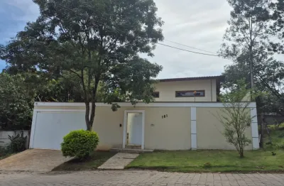 Linda casa em condomínio fechado em cotia - gramado - sao paulo