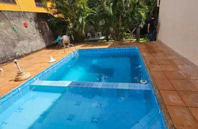 Casa em condomínio fechado com 3 quartos à venda na Rua Clóvis Ibitiara, 890, Stella Maris, Salvador