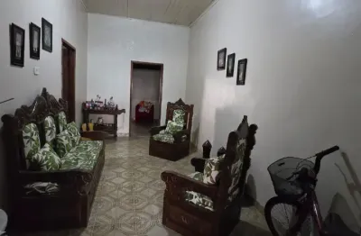 Casa com 3 quartos à venda na Rua Bela Vista, 675, Pequi, Eunápolis