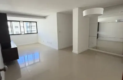Lindo apartamento 90 metros com um bela infraestrutura pronto