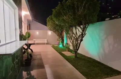 Linda casa toda reformada na paulo vi oportunidade de morar na pituba
