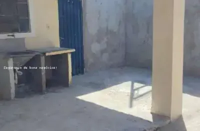 Casa para locação, jardim trabalhista, 2 dormitórios, 1 banheiro