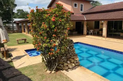 Chácara à venda no condomínio horizonte azul - itupeva! 4 dormitórios, sendo uma suíte, piscina, churrasqueira e área de lazer completa
