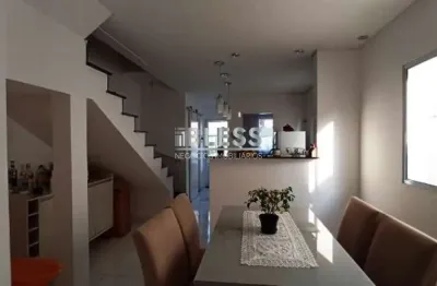 Sobrado à venda, r$ 489 mil - 2 dormitórios, 2 vagas , condomínio d.nina - jd tulipas