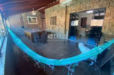 Casa de rua à venda no bairro vila aparecida - jundiaí! 4 dormitórios, sendo 2 suítes, 3 vagas e área gourmet com churrasqueira!
