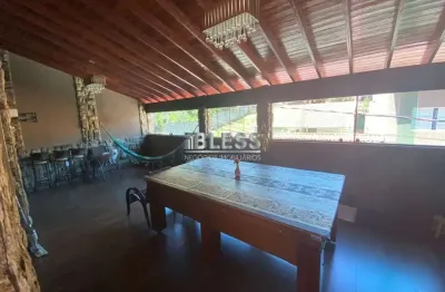 Casa de rua à venda no bairro vila aparecida - jundiaí! 4 dormitórios, sendo 2 suítes, 3 vagas e área gourmet com churrasqueira!