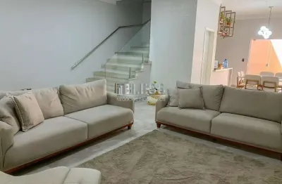 Casa com 3 quartos e 3 banheiros à venda, 203 m² por r$ 978.000.  ca03136