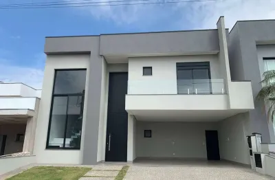 Sobrado com 4 suítes e piscina condomínio santorini