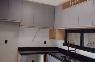 Casa gran reserve com 3 suítes e 3 vagas de garagem