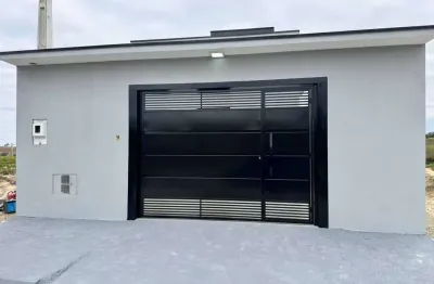 Casa térrea jd américa 2 dormitorios (sendo 1 suite)