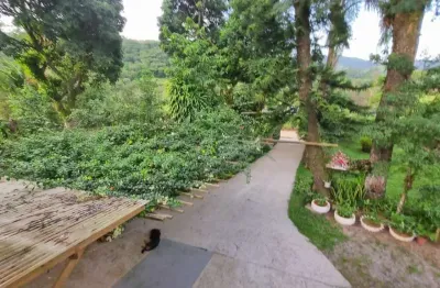 Encantadora chácara rural à venda, espaço gourmet e paisagens de sonho – refúgio perfeito para momentos inesquecíveis