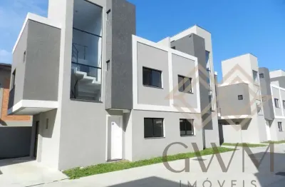 Casa em condomínio fechado com 3 quartos à venda no Uberaba, Curitiba 