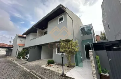 Casa com 3 quartos para alugar na Rua Padre Júlio Saavedra, 73, Uberaba, Curitiba